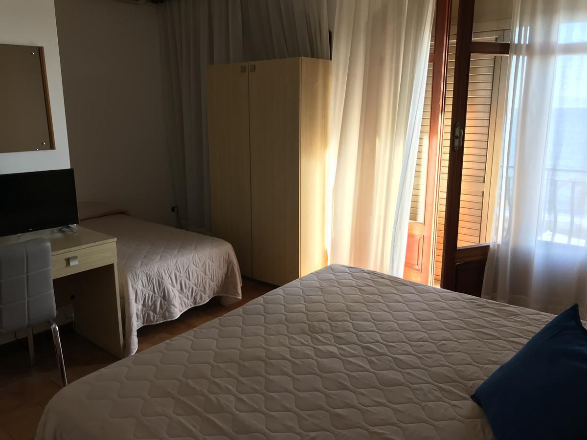 Hotel La Sirenetta Giardini-Naxos Zewnętrze zdjęcie